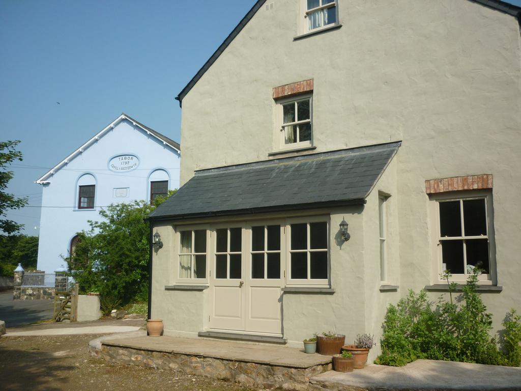 Tabor House B&B Fishguard Exteriör bild