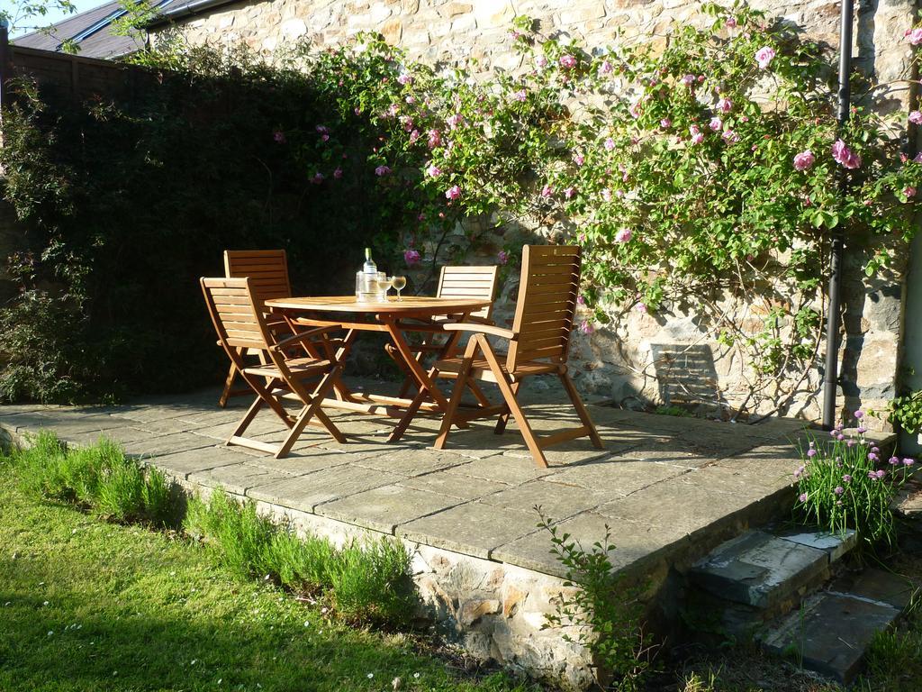 Tabor House B&B Fishguard Exteriör bild